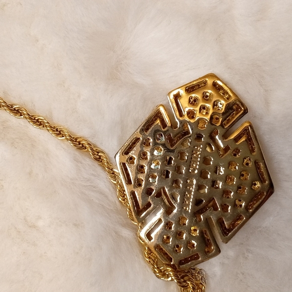 AKKAD GOLDTONE NECKLACE - Picture 3 of 6